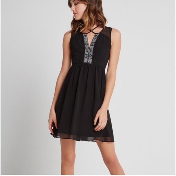 BCBGeneration Jacquard Trim Black Chiffon Dress Size 4 - Picture 1 of 8